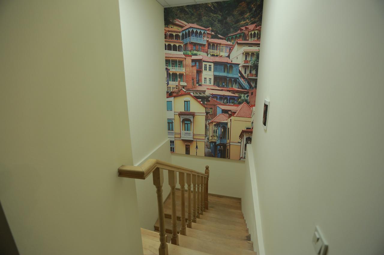 Midtown Hotel & Hostel Tbilisi Exterior foto